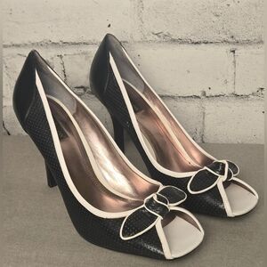 Style & Co Black White Peep Toe Heels Bow Detail Classic Pumps Size 10